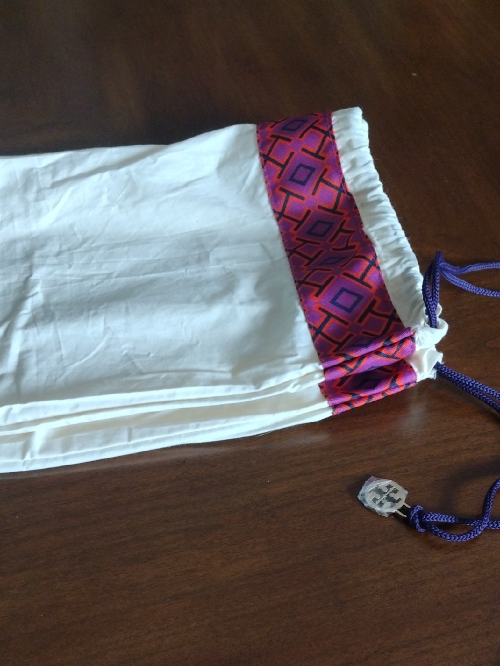 White Drawstring Dust Bag with Pink Geometric Trim